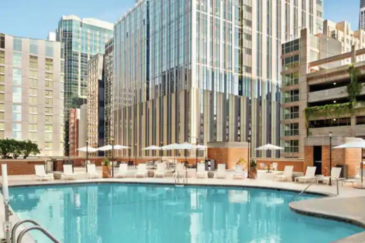 Hotel Hilton Grand Vacations Club Chicago Magnificent Mile Extérieur photo
